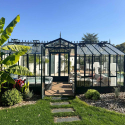 Glashaus CLASSIQUE Breite 3,50 m mit Dachgauben und Aluminiumsockel