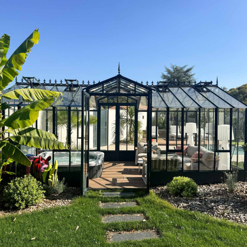 Glashaus CLASSIQUE Breite 3,50 m mit Dachgauben und Aluminiumsockel